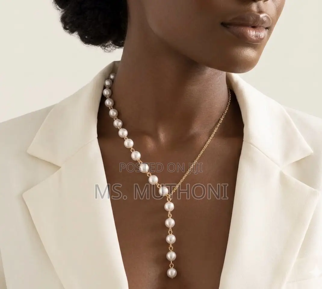 Half-Pearl, Half-Chain Asymmetric Lariat Necklace