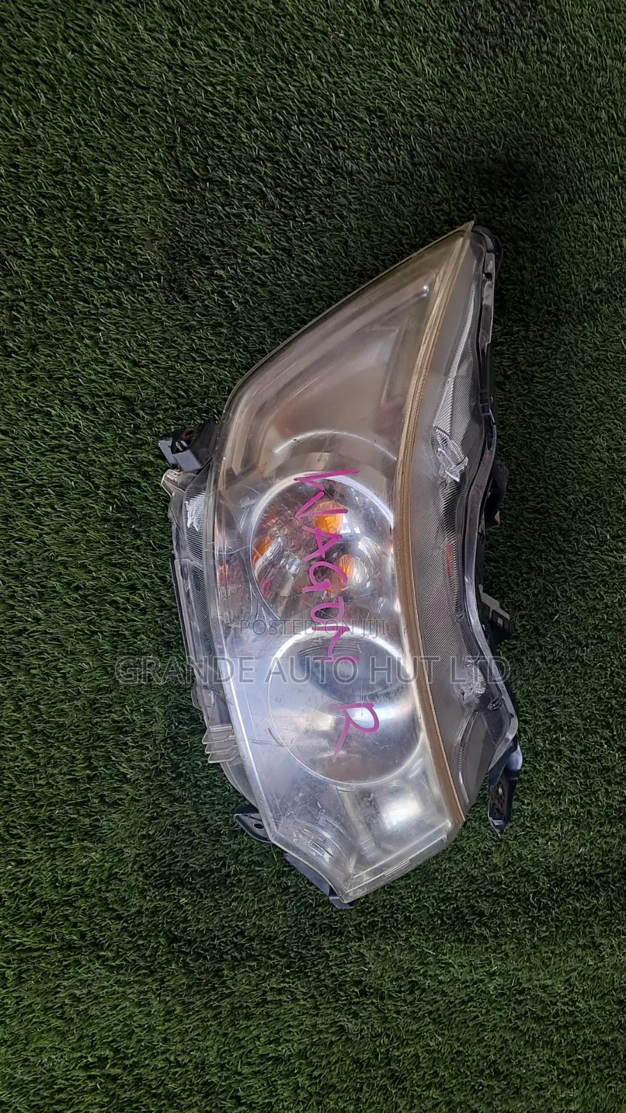 Suzuki WGN R Headlights