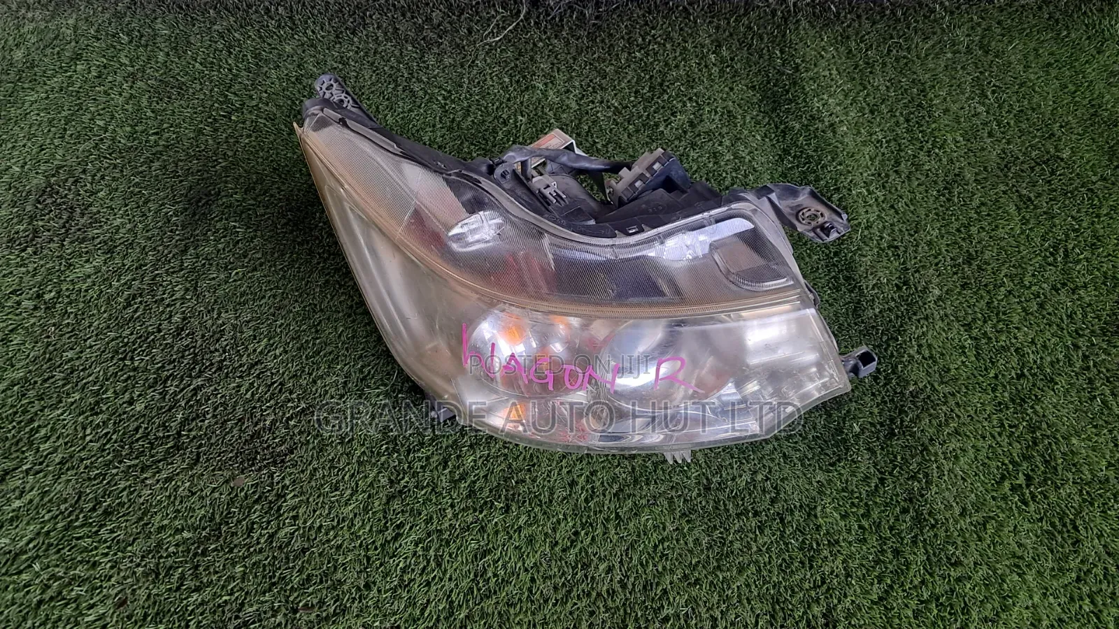 Suzuki WGN R Headlights