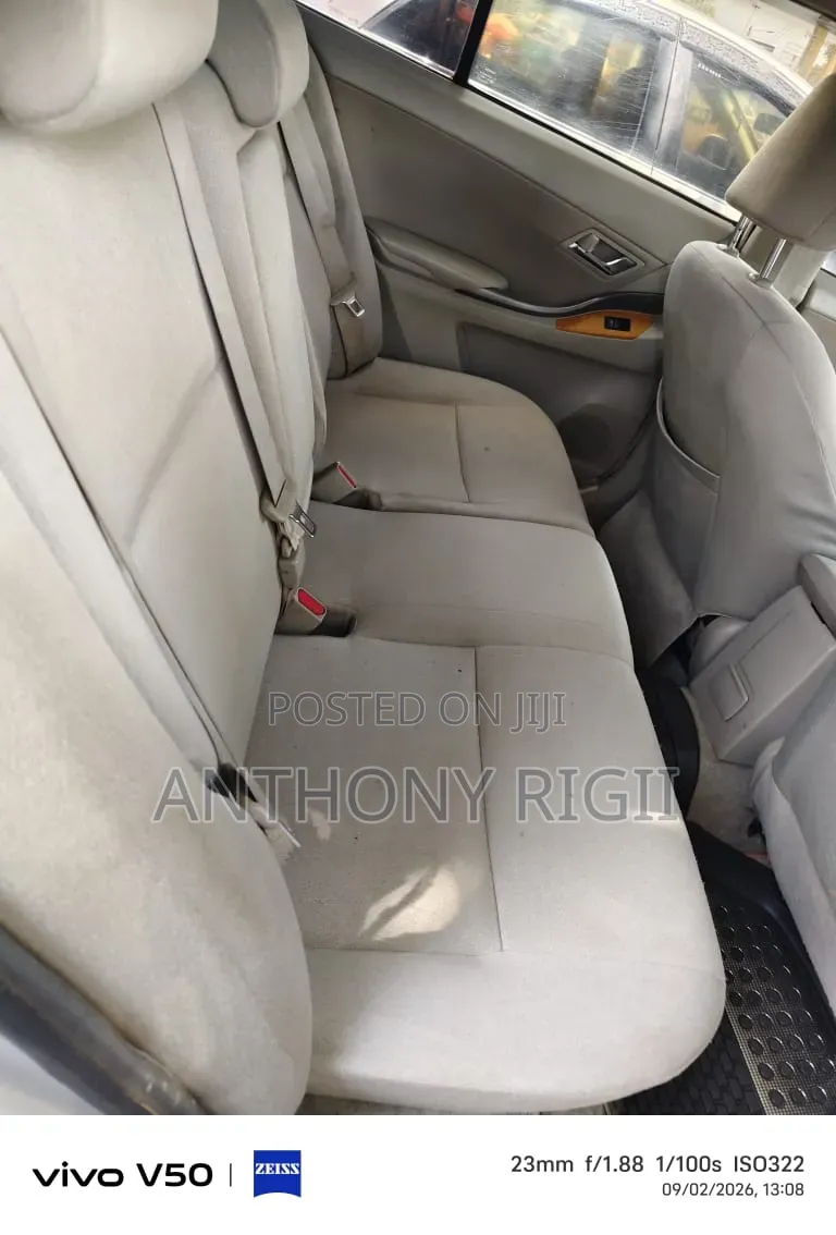 Toyota Premio 2007 Silver