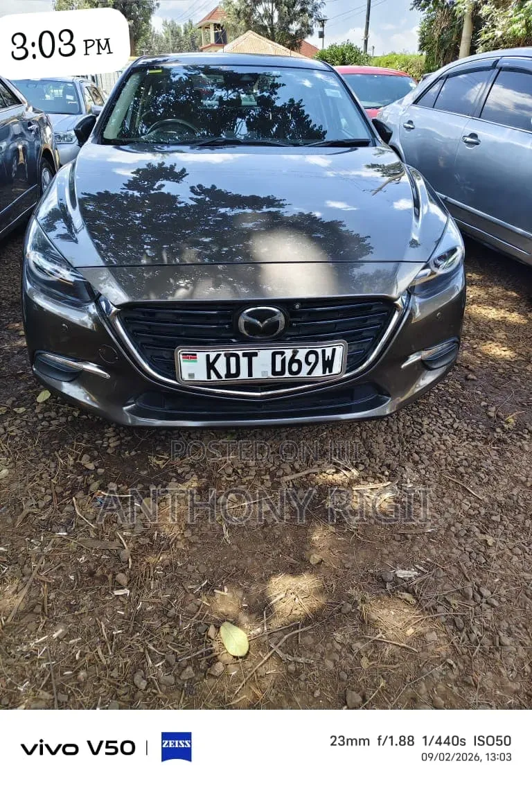 Mazda Axela 2018 Gray