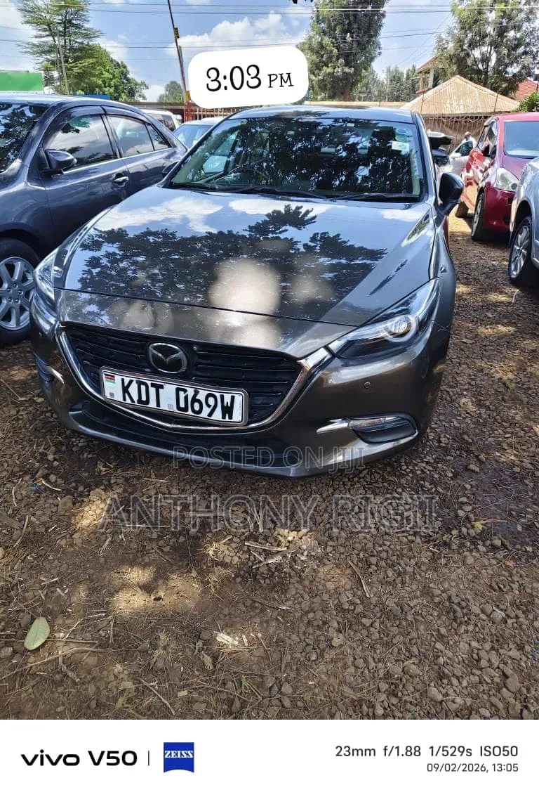 Mazda Axela 2018 Gray