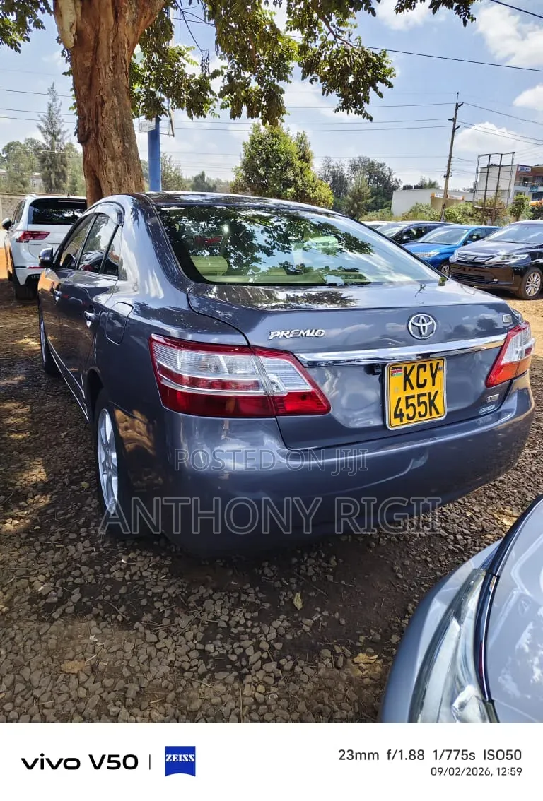 Toyota Premio 2012 Gray
