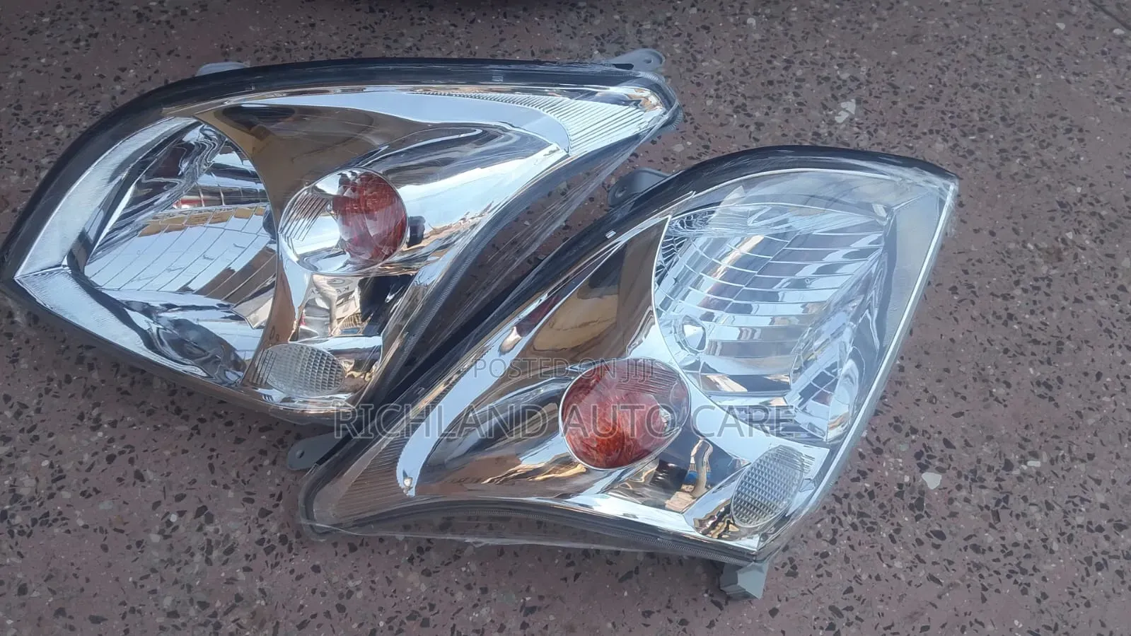 Headlights Toyota Prado 120