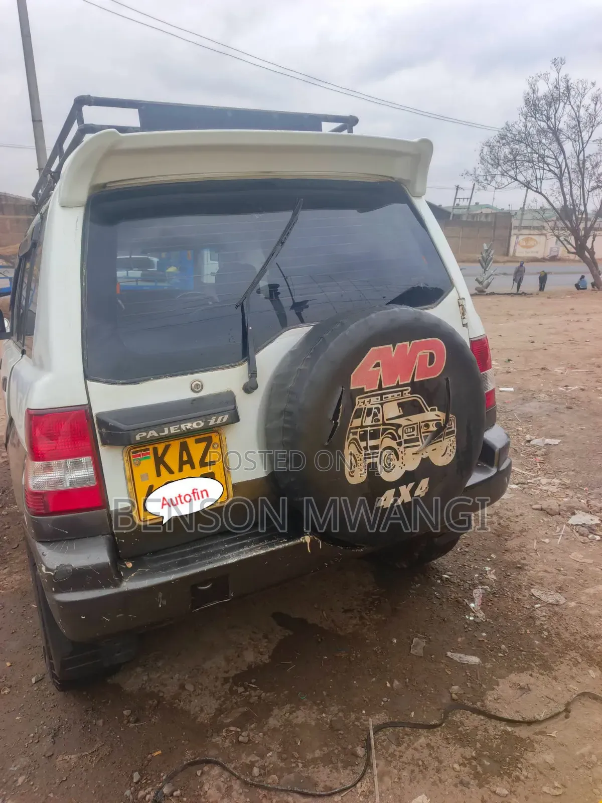 Mitsubishi Pajero IO 2003 White