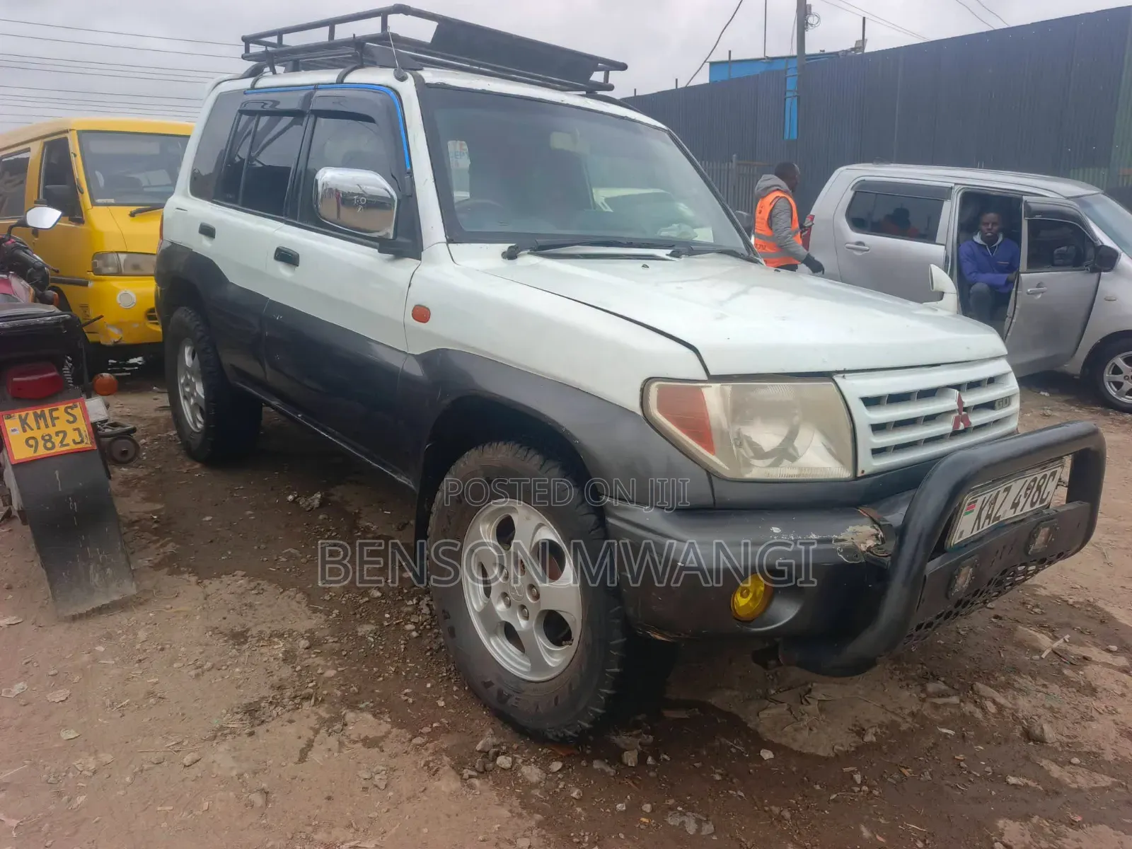 Mitsubishi Pajero IO 2003 White