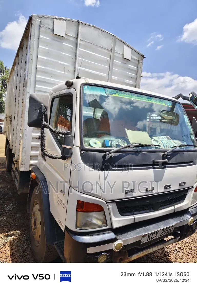 2012 Mitsubishi Fuso FI1217R 2012 White
