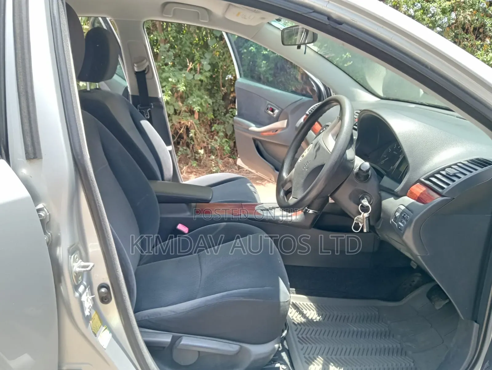 Toyota Allion 2012 Silver