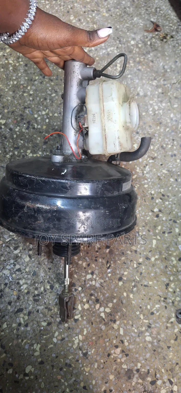 Nissan Hardbody Brake Booster
