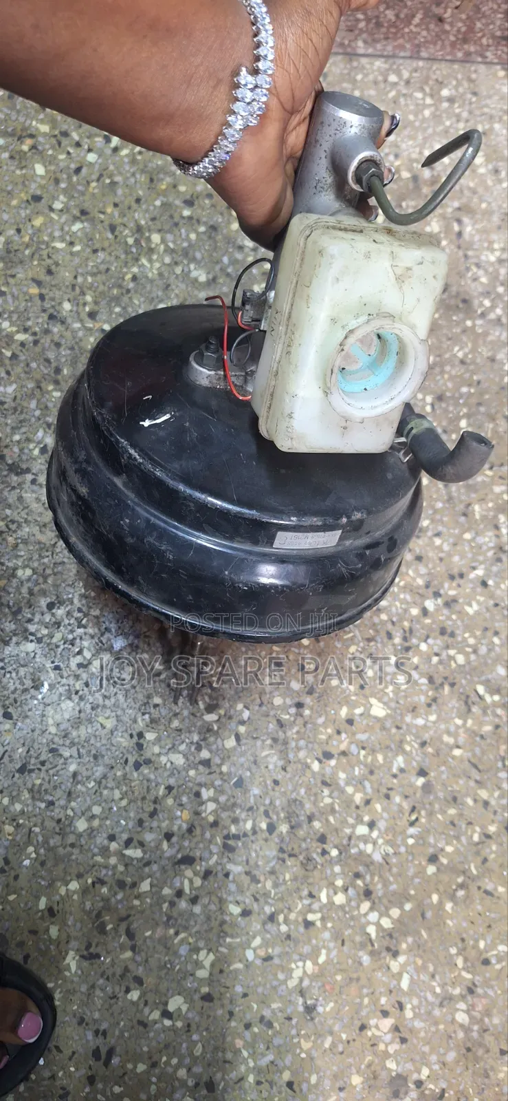 Nissan Hardbody Brake Booster