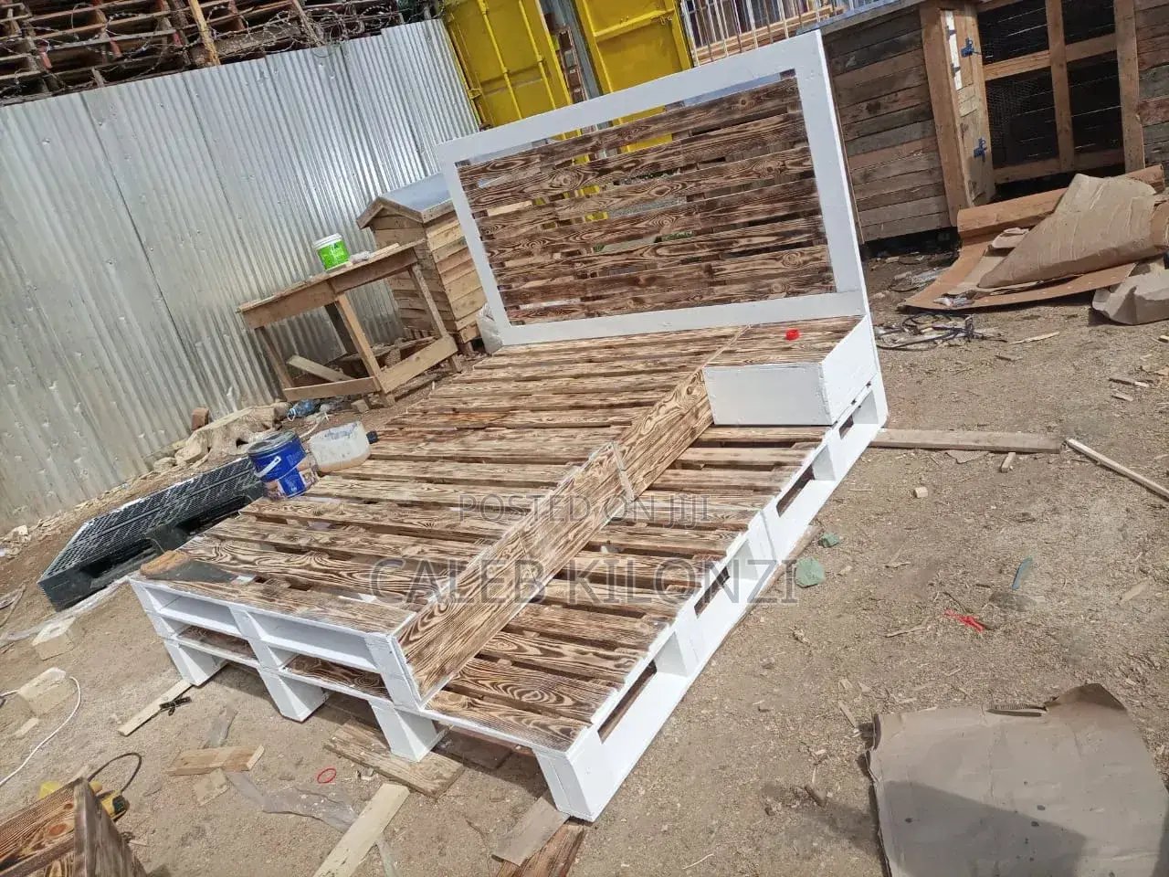 Pallet Bed