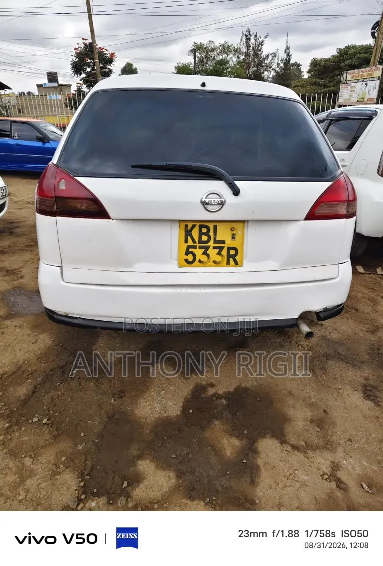 Nissan Wingroad 2003 White