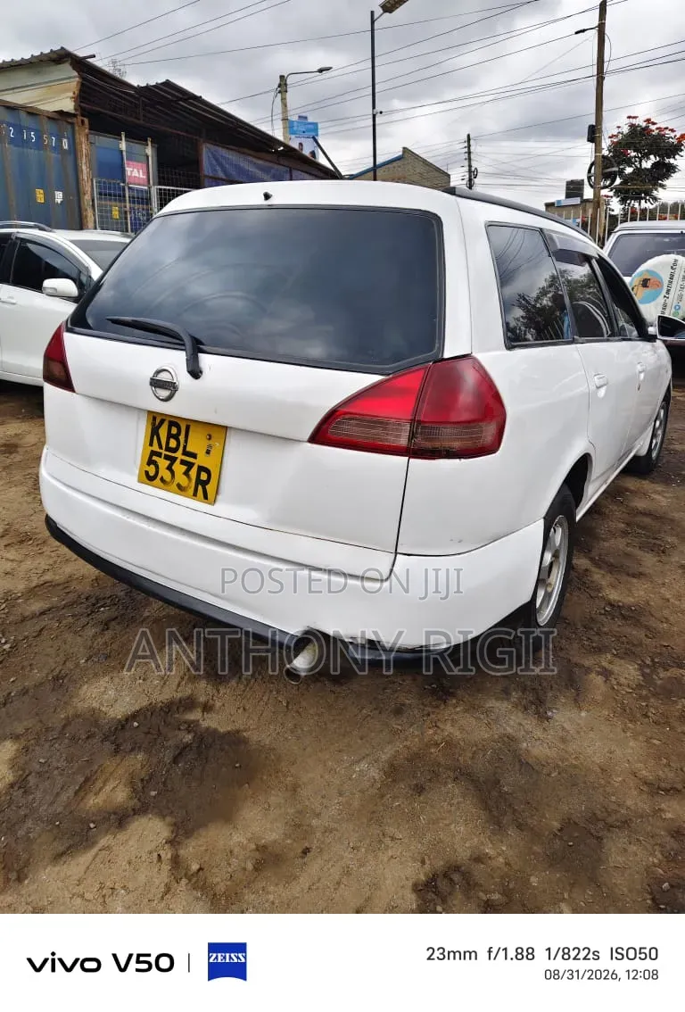 Nissan Wingroad 2003 White