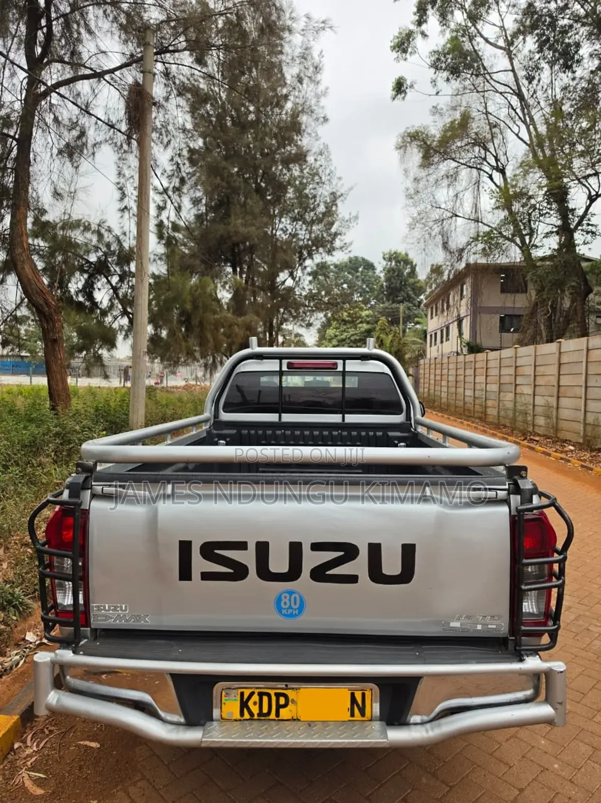 Isuzu D-MAX 2024 Silver