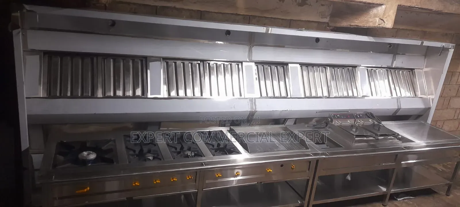 Combined Cooker and Hood