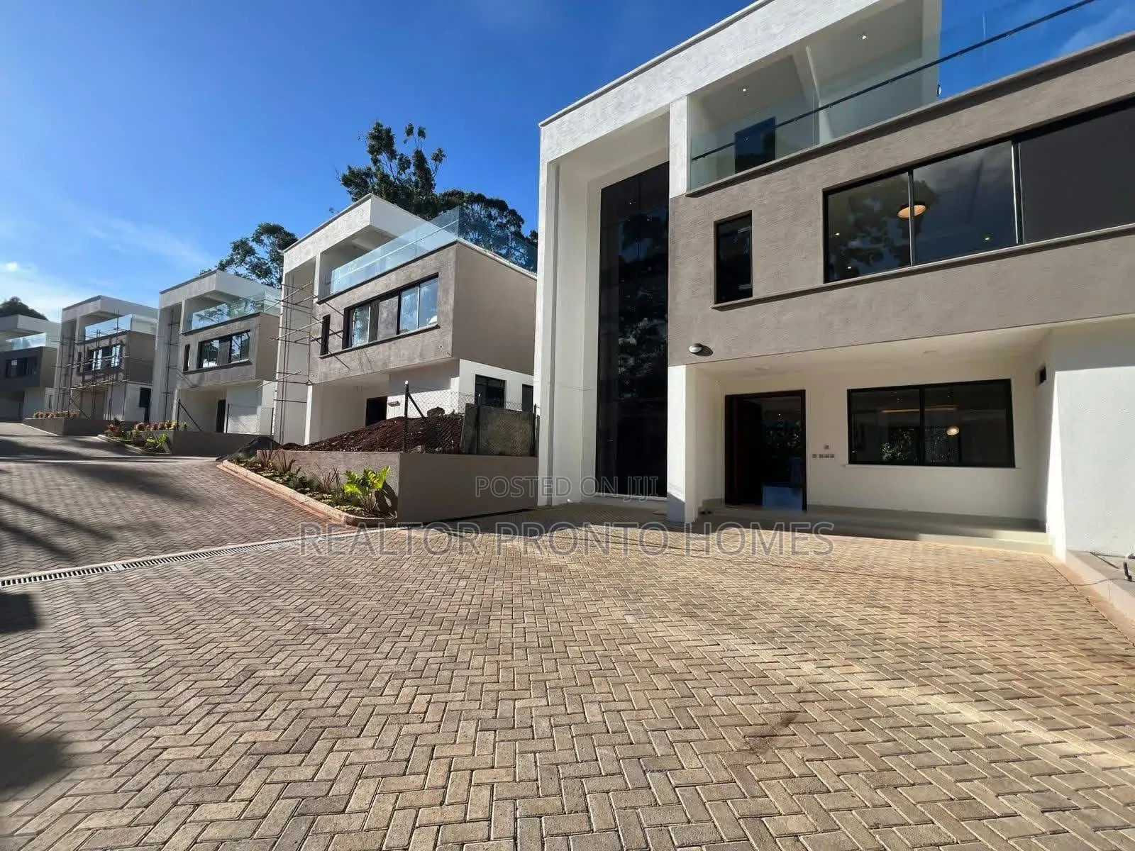 5bdrm Townhouse/Terrace in Westlands, Spring Valley for sale