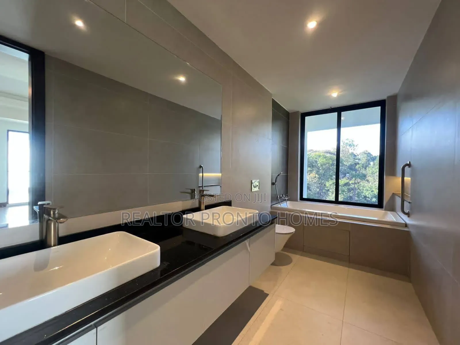 5bdrm Townhouse/Terrace in Westlands, Spring Valley for sale