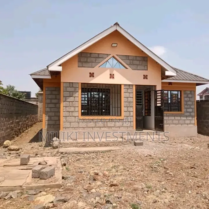 Furnished 3bdrm Bungalow in Salama Estate for sale