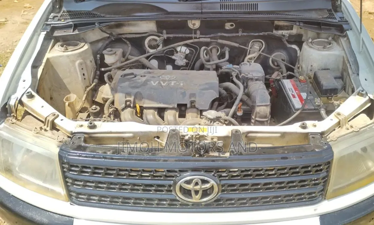 Toyota Probox 2009 White