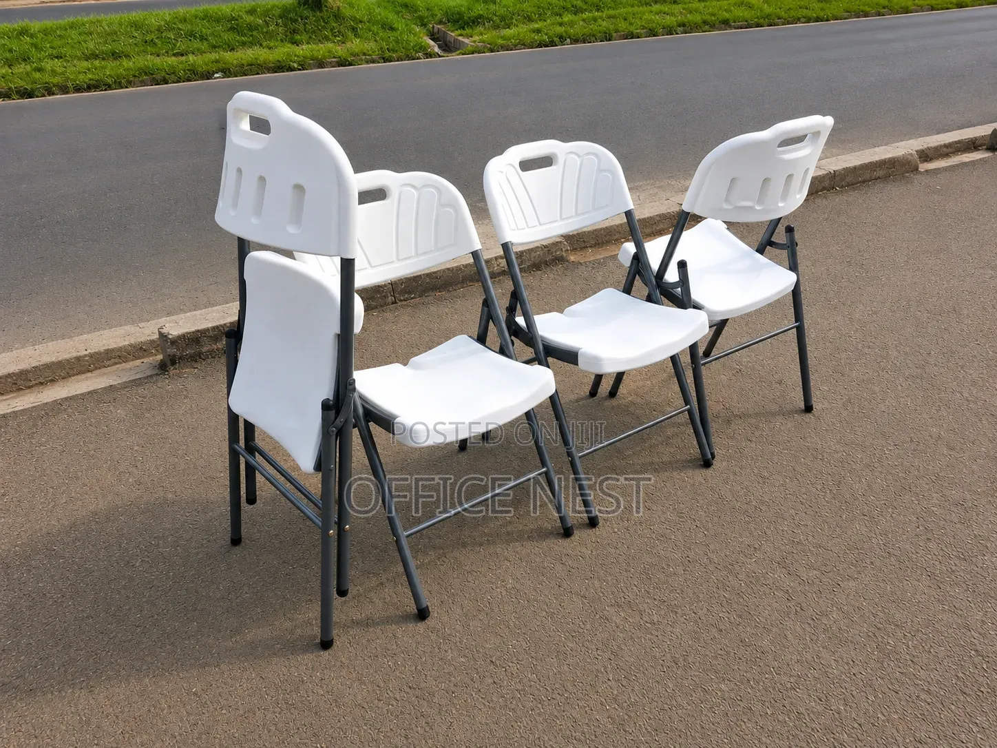 White Plastic Folding Chairs – Durable Event, Office School Chairs