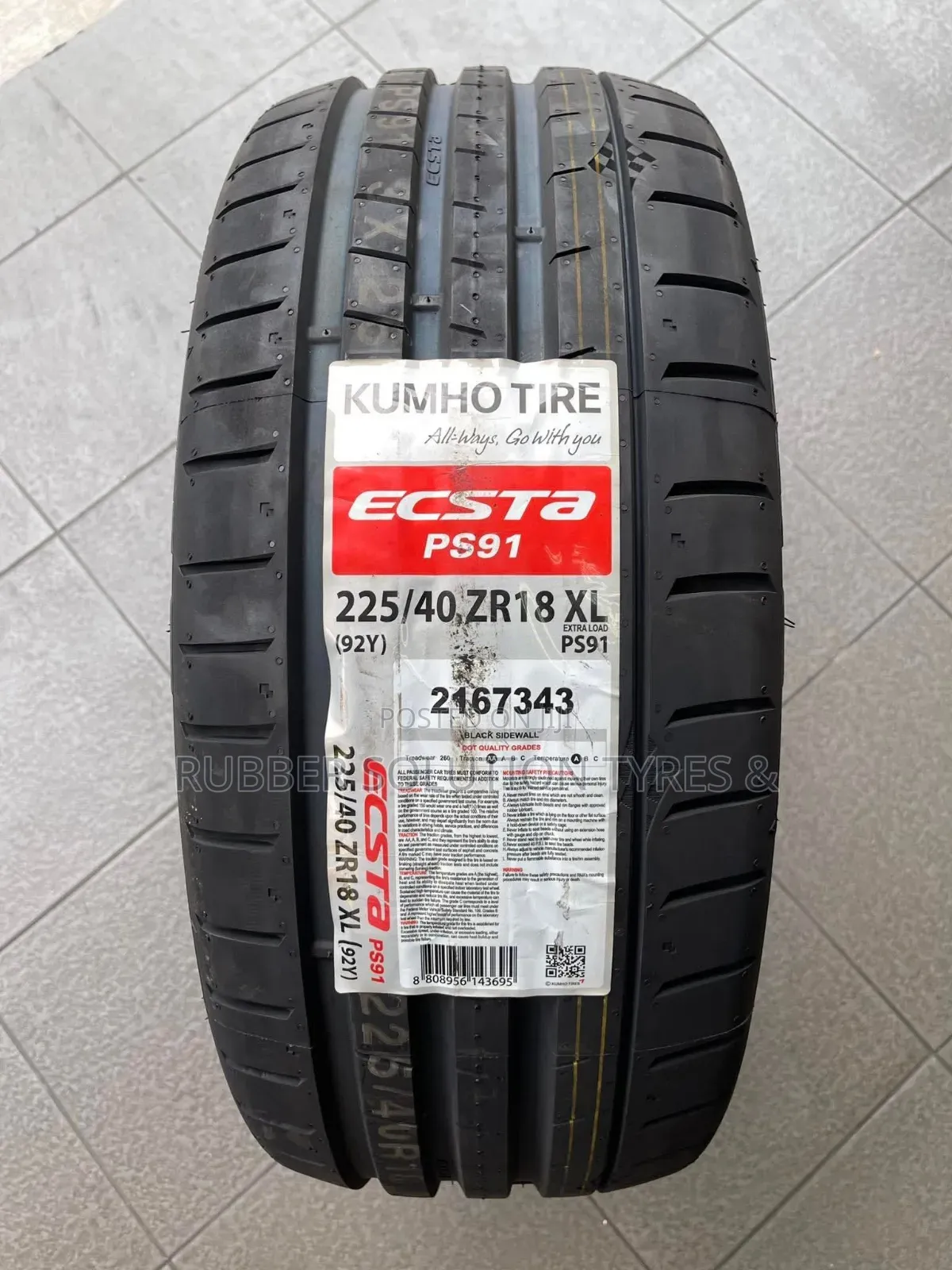 225 /40 R18 Kumho Tyres 92y Xl Escta Ps91