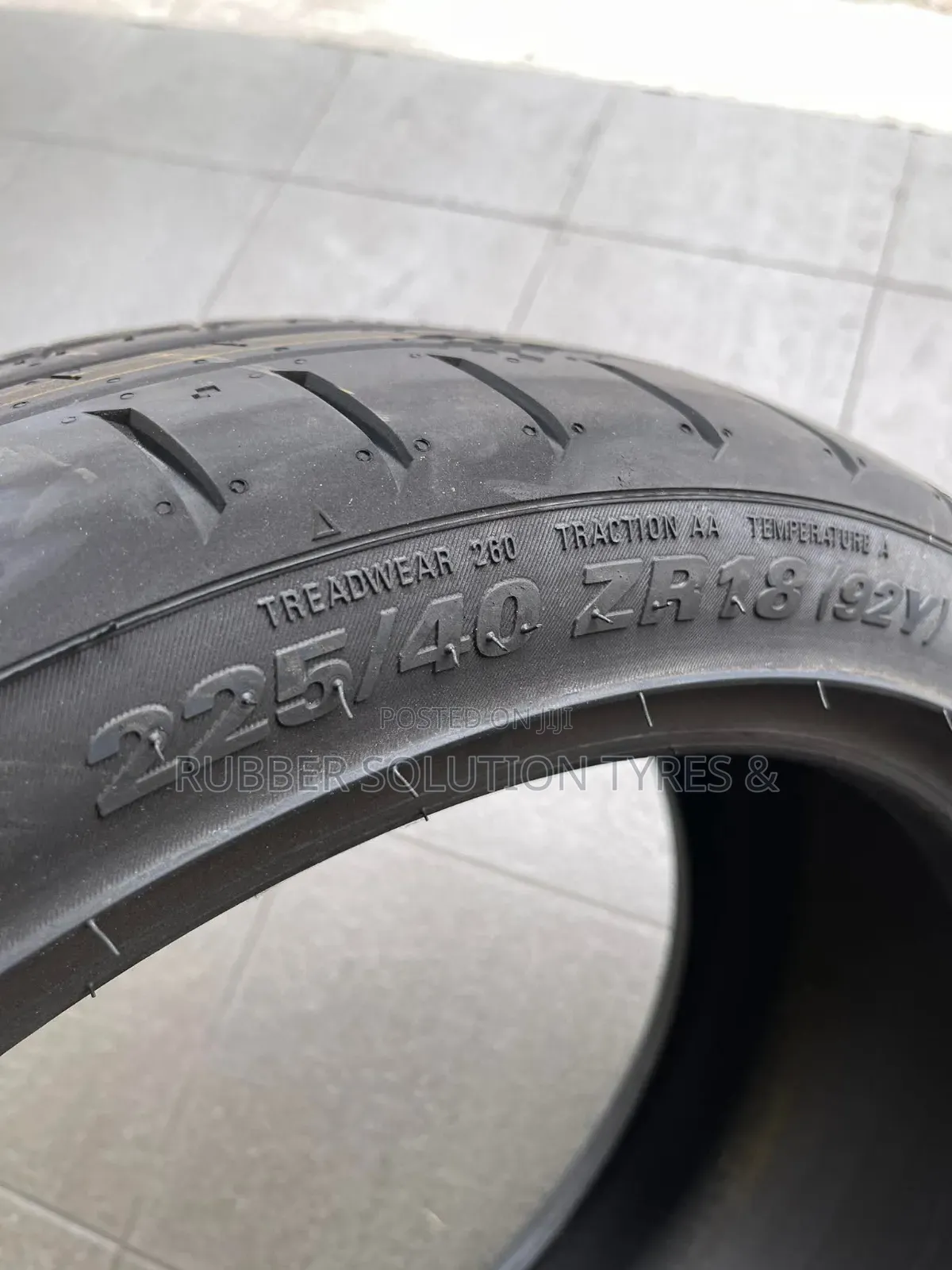 225 /40 R18 Kumho Tyres 92y Xl Escta Ps91