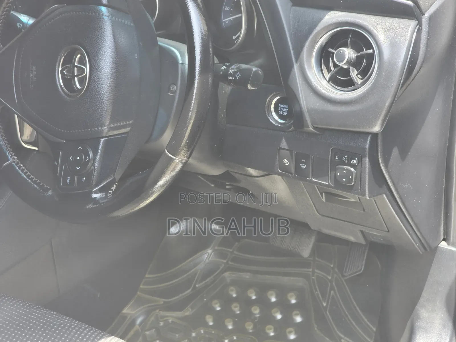Toyota Auris 2015 Silver