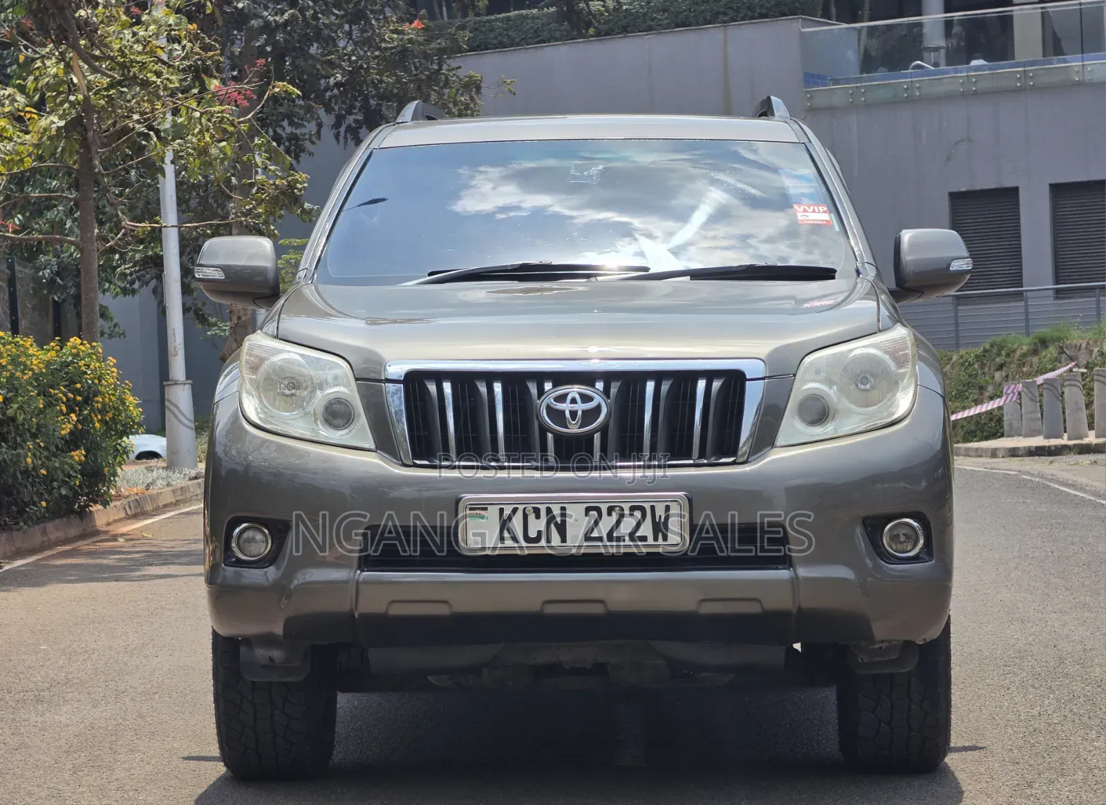 Toyota Land Cruiser Prado 2010 Gray