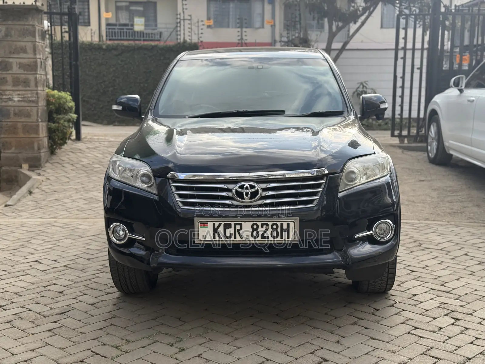 Toyota Vanguard 2012 Black
