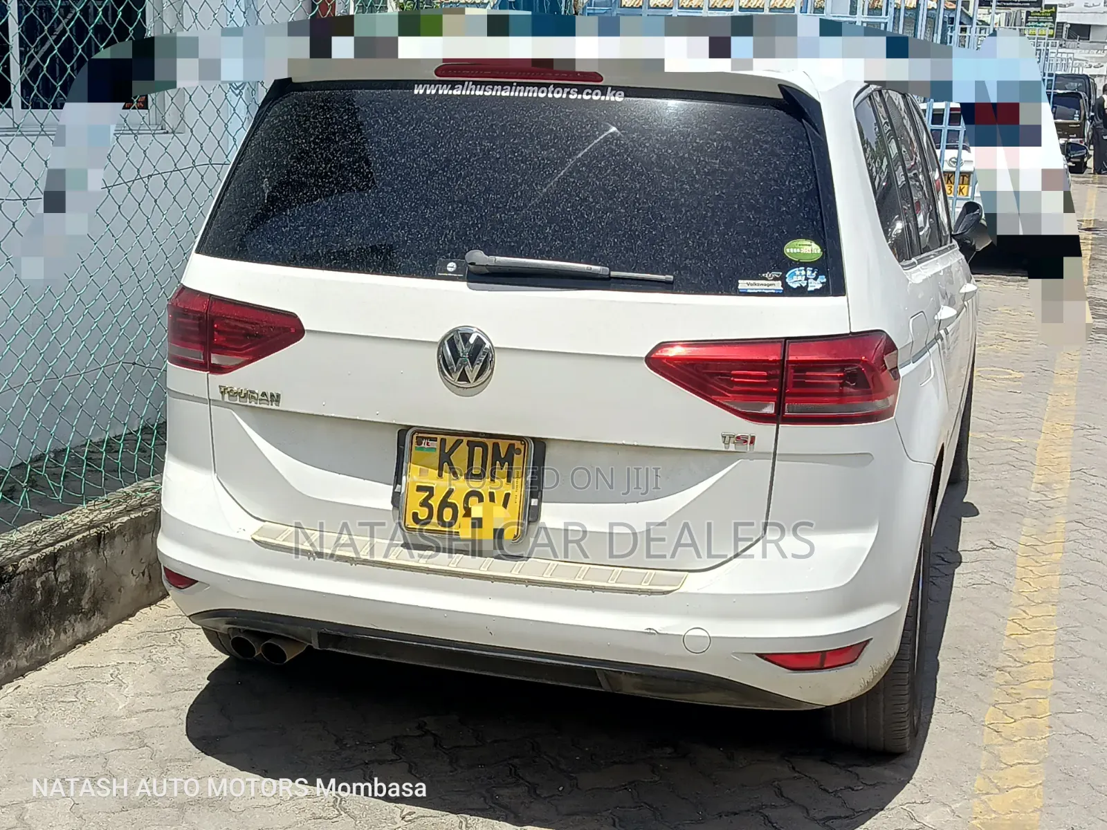Volkswagen Touran 2016 White