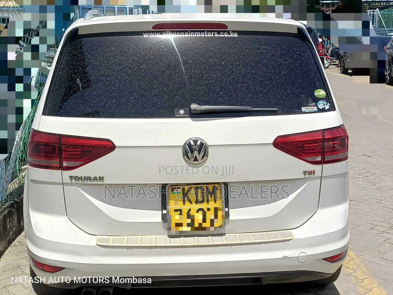 Volkswagen Touran 2016 White