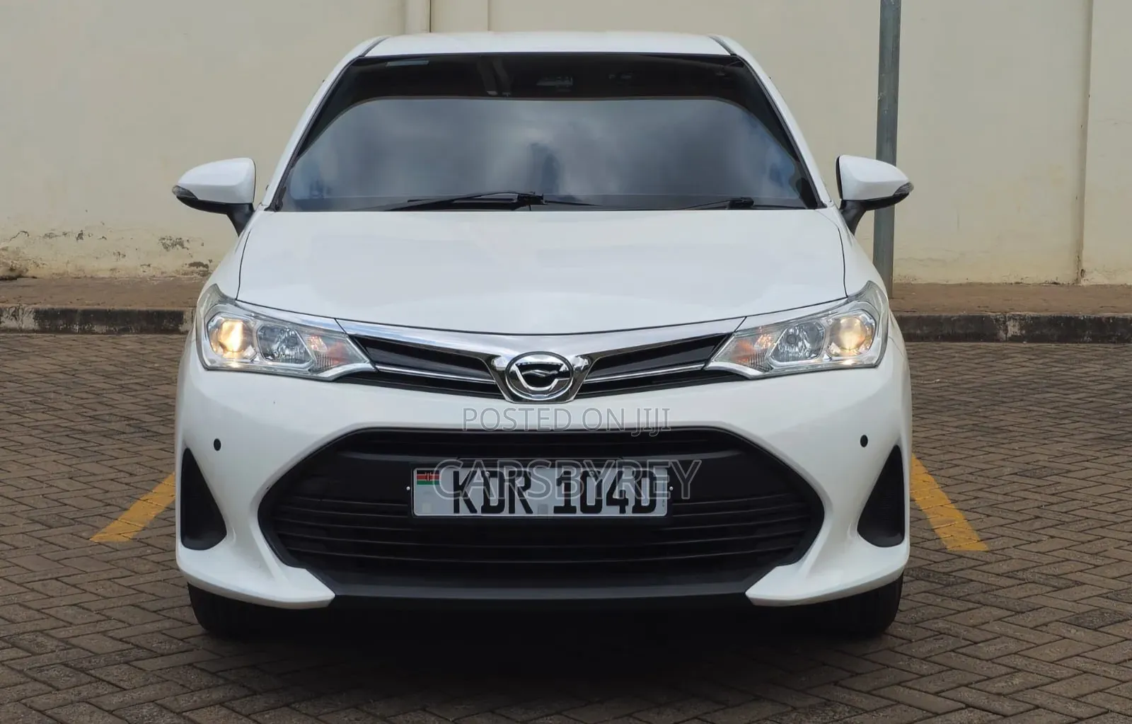 Toyota Axio 2017 White