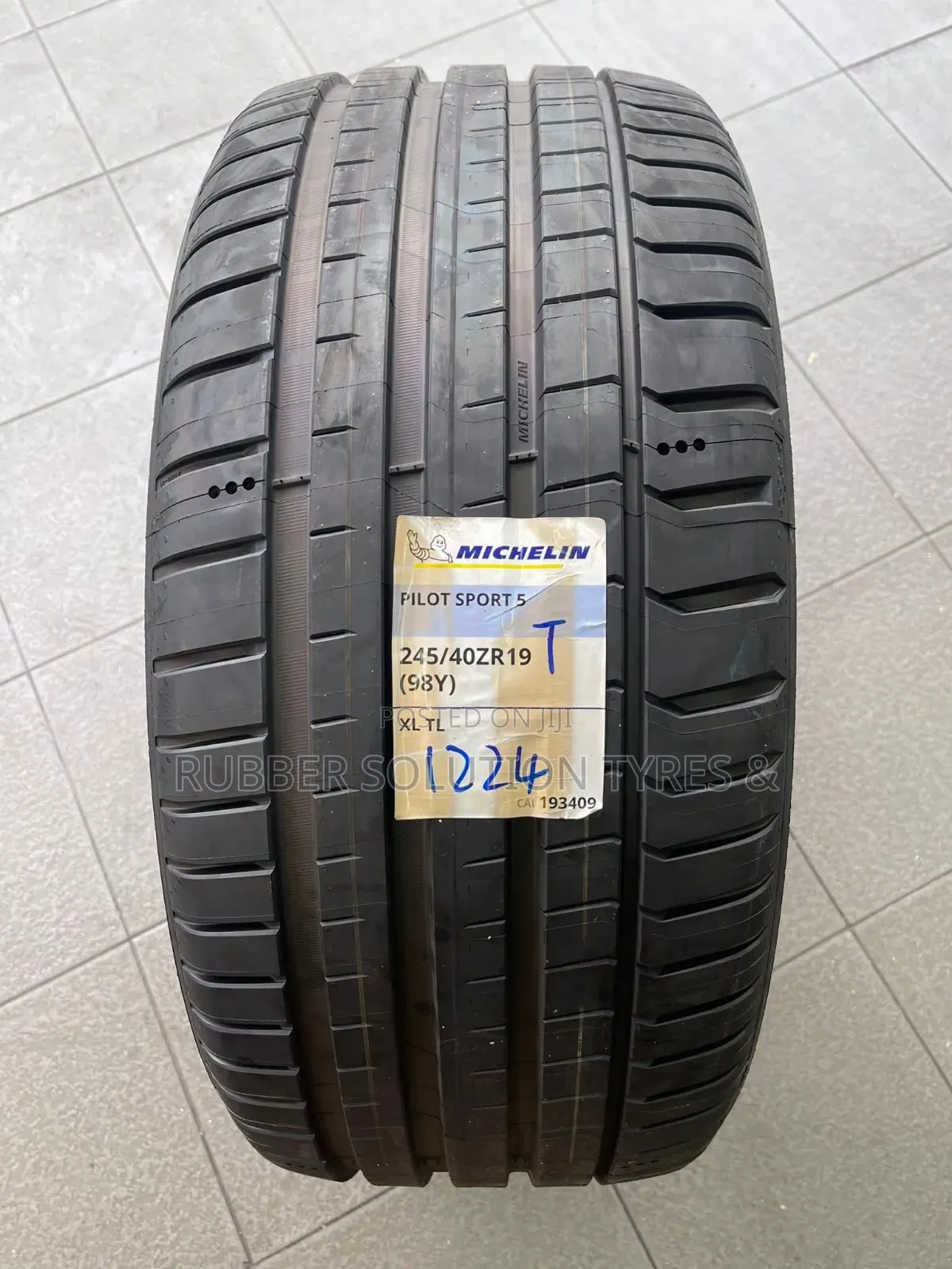 245 /40 R19 Michelin Tyres 98y Xl Pilot Sport SUV 5 RUN FLAT