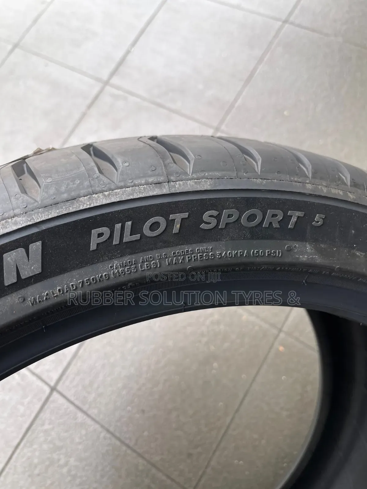 245 /40 R19 Michelin Tyres 98y Xl Pilot Sport SUV 5 RUN FLAT
