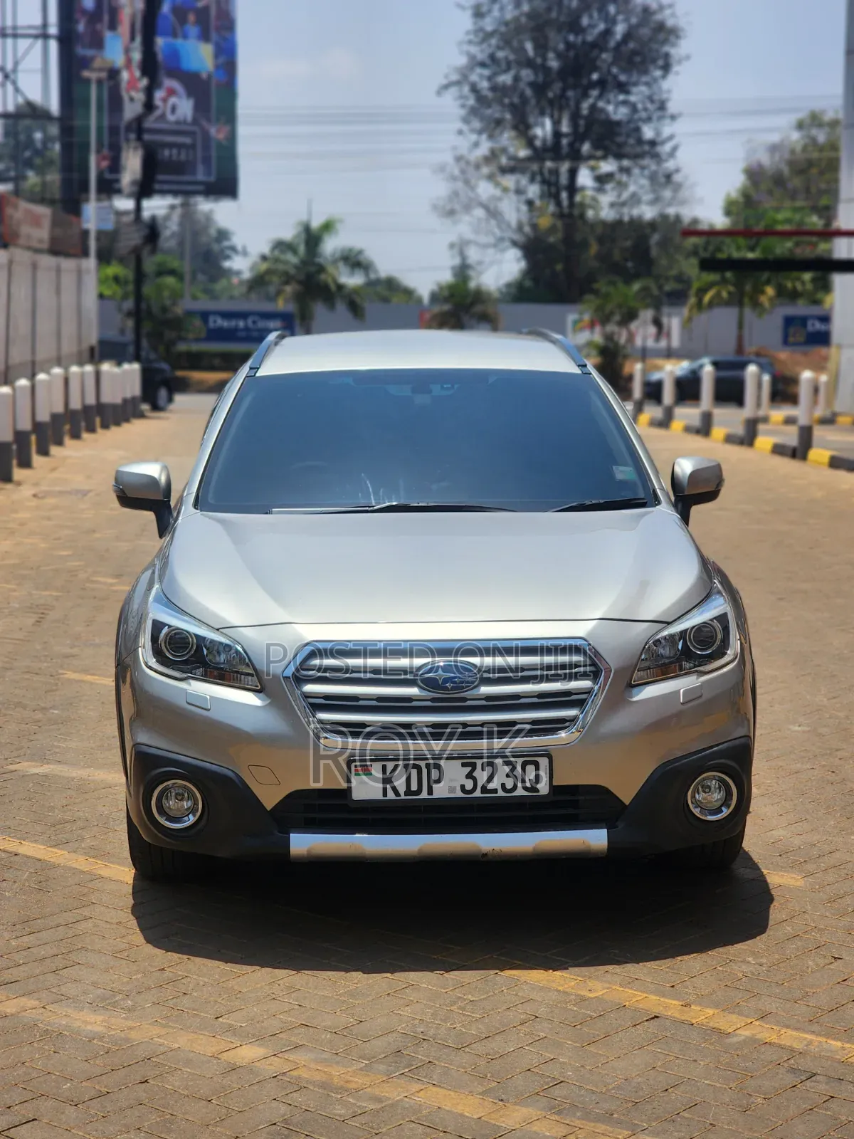 Subaru Outback 2016 Gold