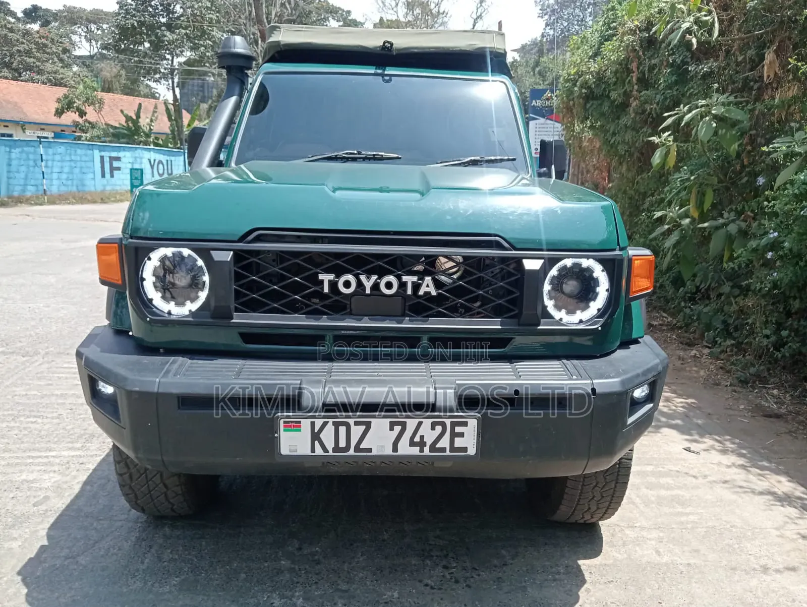 Toyota Land Cruiser 2014 Green