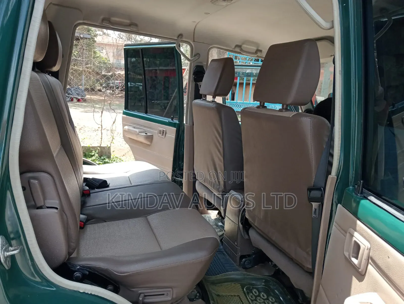 Toyota Land Cruiser 2014 Green
