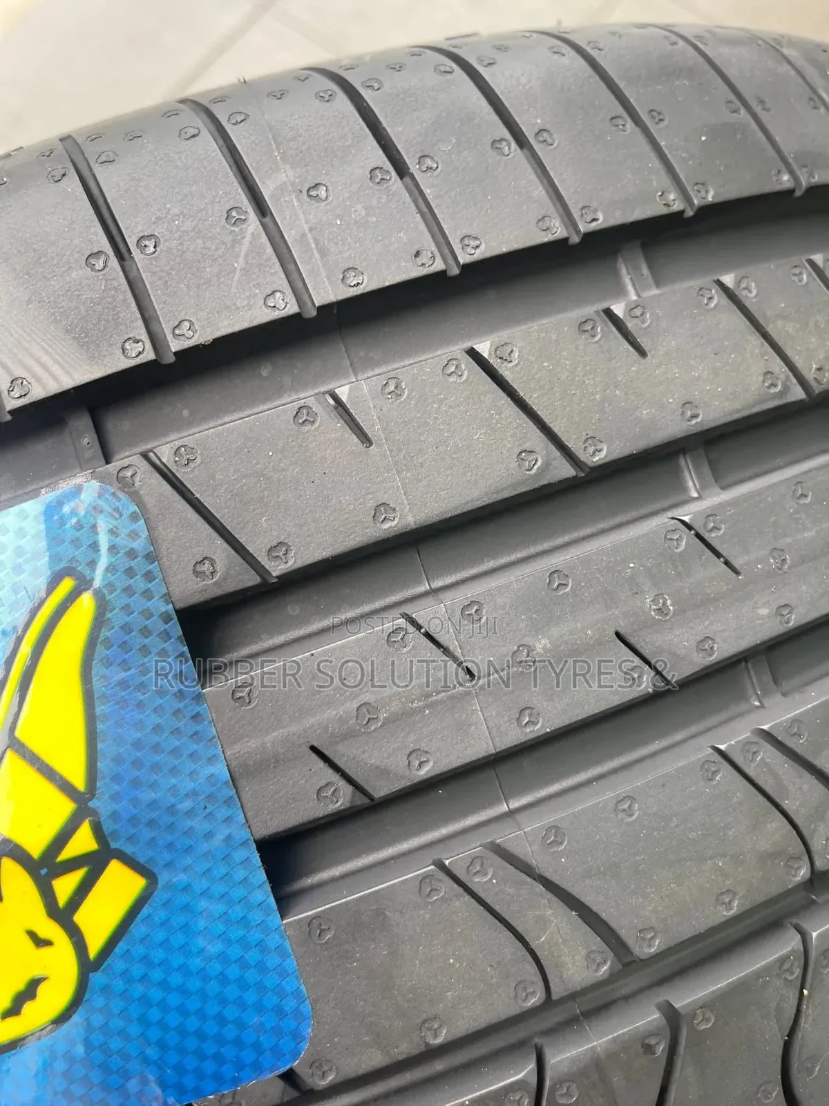 235 /40 R18 Goodyear Tyres 95w Xl Engle F1 Sport