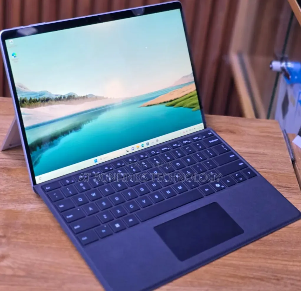Laptop Microsoft Surface Pro 9 16GB Intel Core i7 SSD 512GB