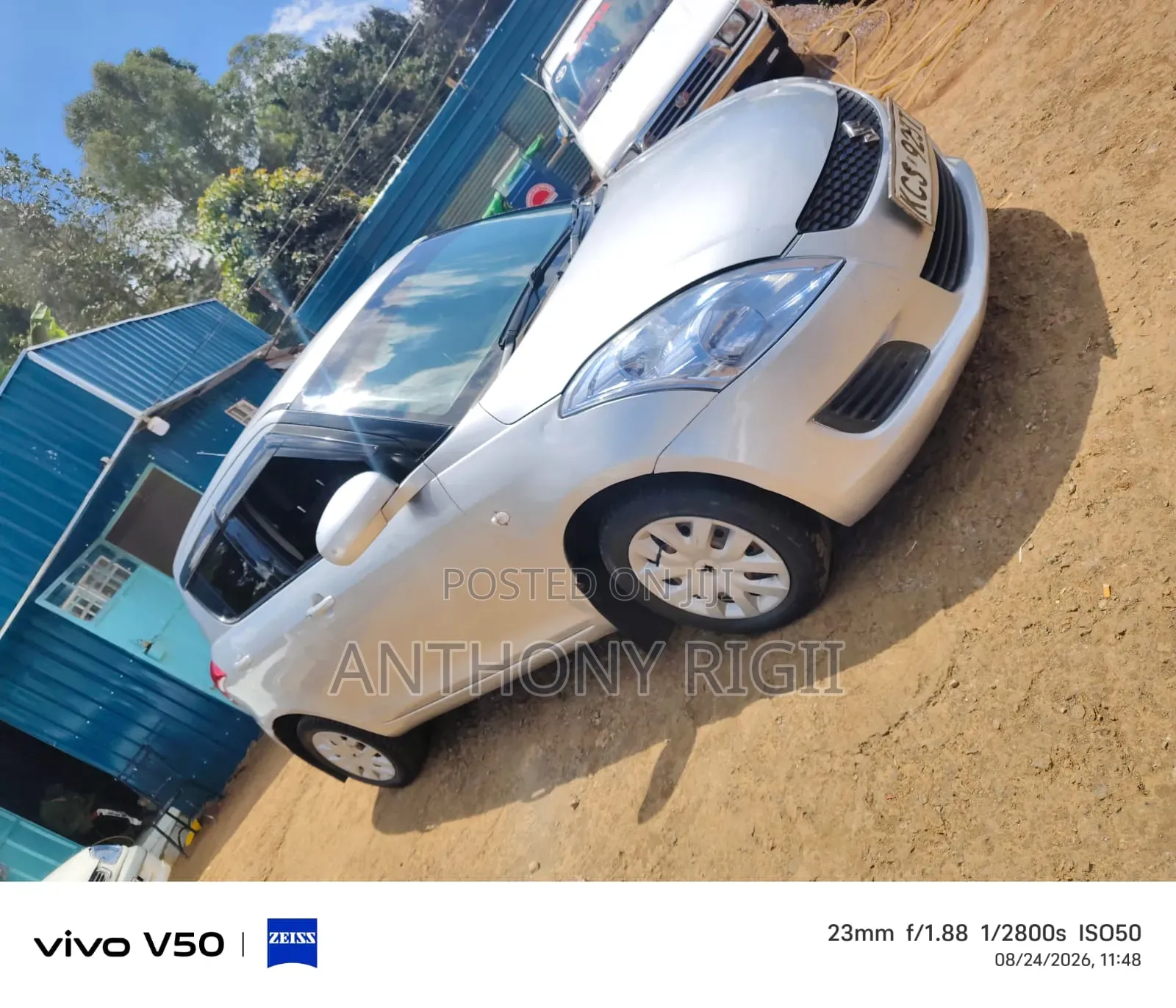 Suzuki Swift 2011 Silver