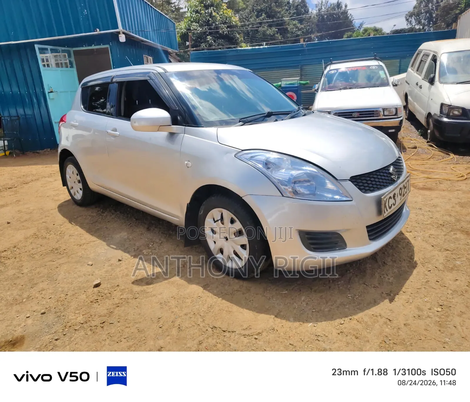 Suzuki Swift 2011 Silver