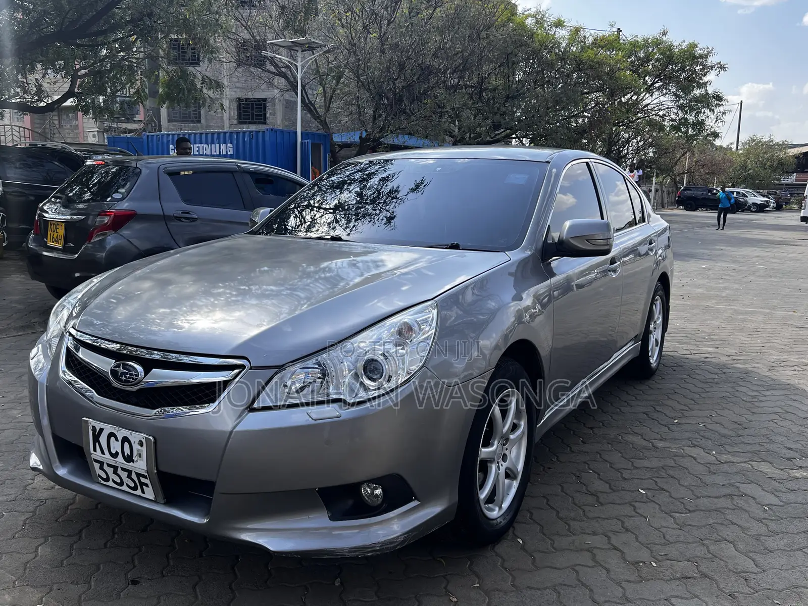 Subaru Legacy 2010 Silver