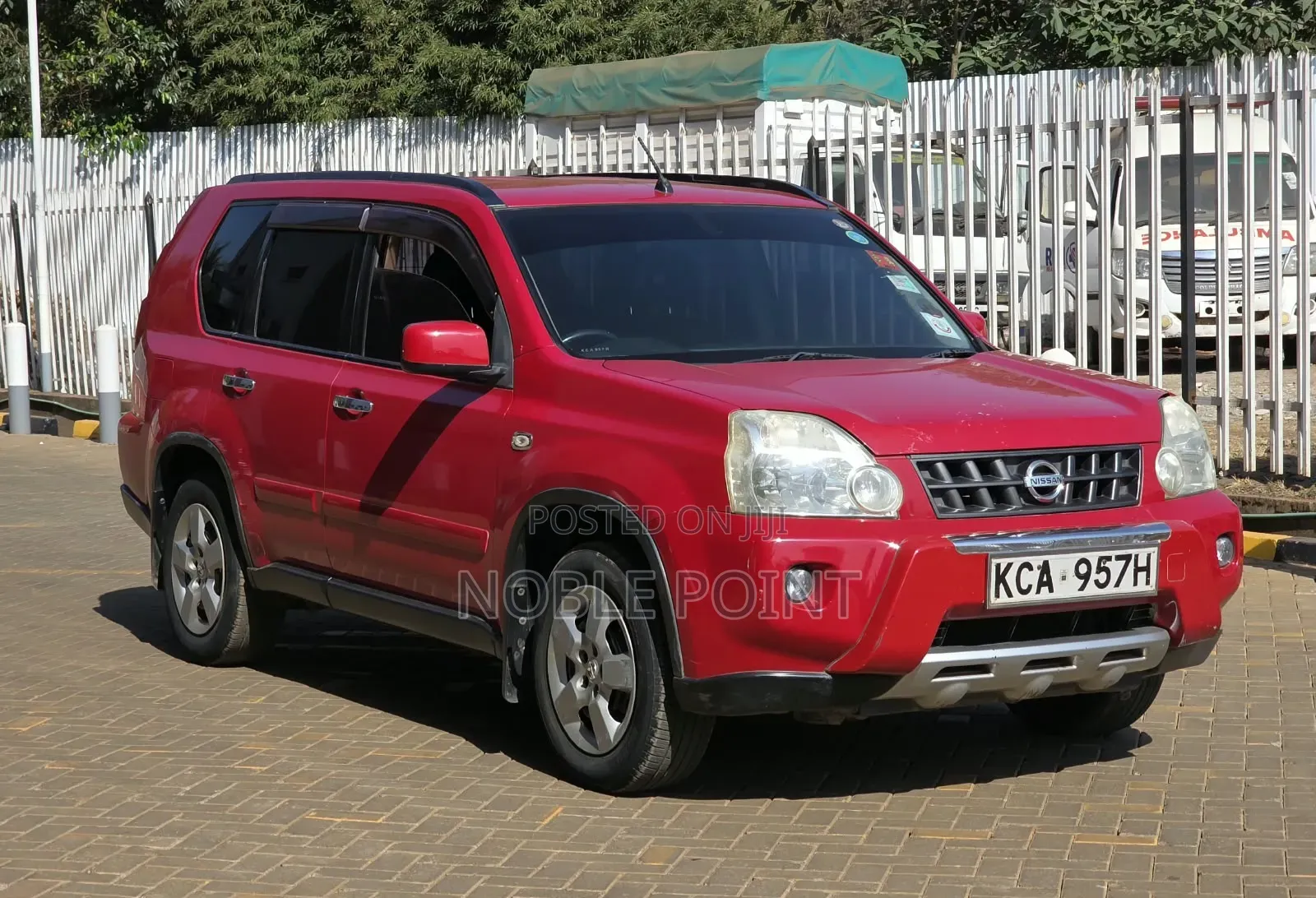 Nissan X-Trail 2007 Red