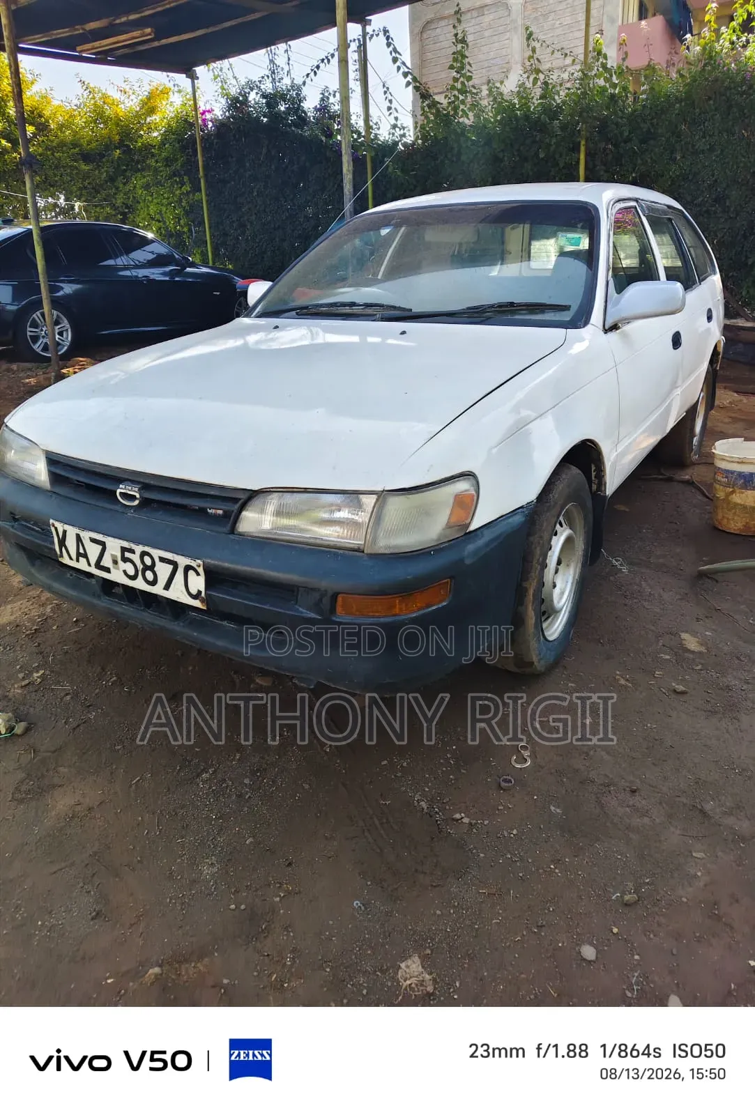 Toyota Corolla 1999 White
