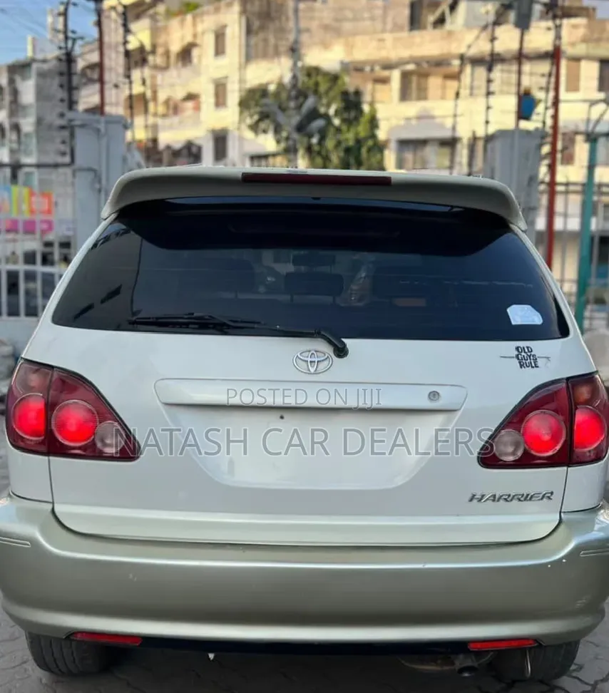 Toyota Harrier 2002 Ivory