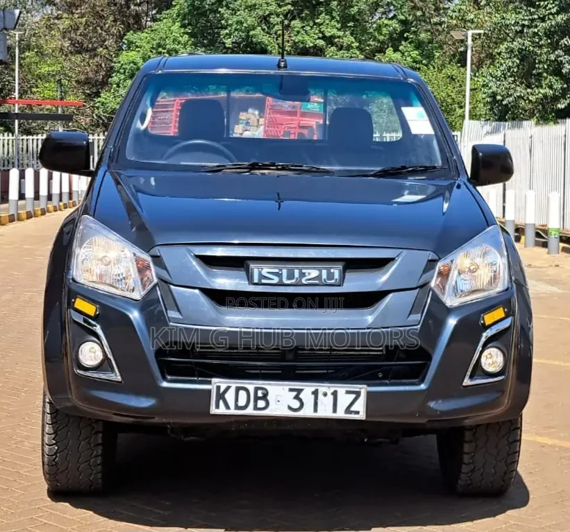 Isuzu D-MAX 2021 Green