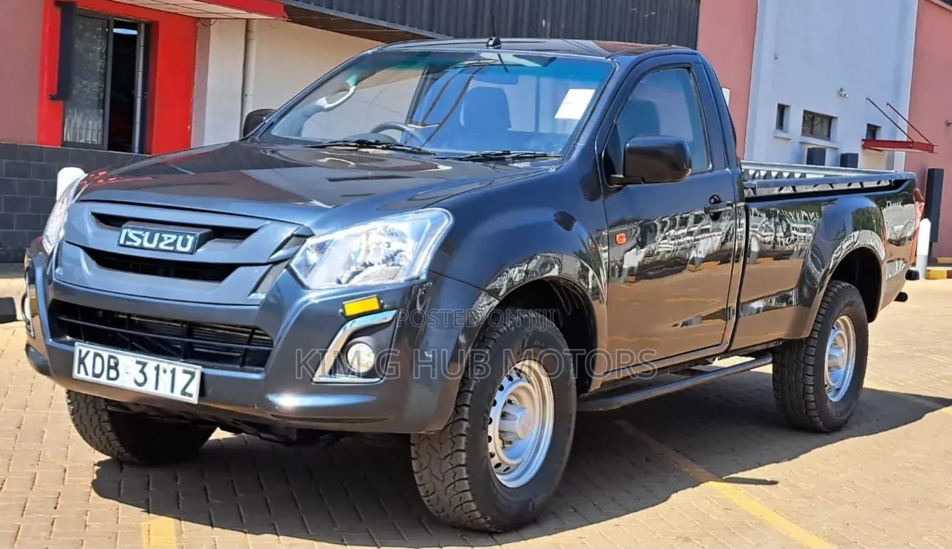 Isuzu D-MAX 2021 Green