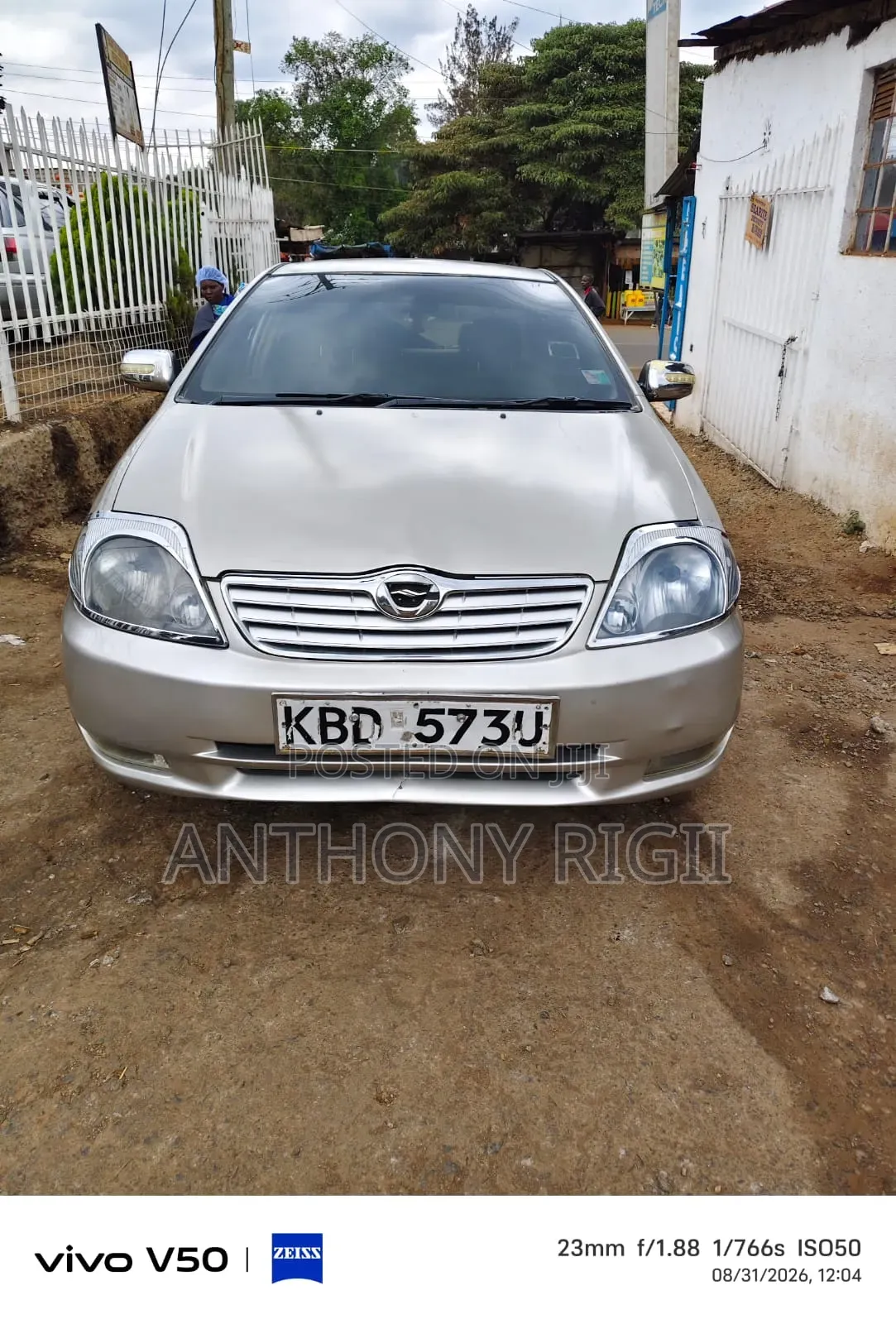 Toyota Corolla 2004 Gold