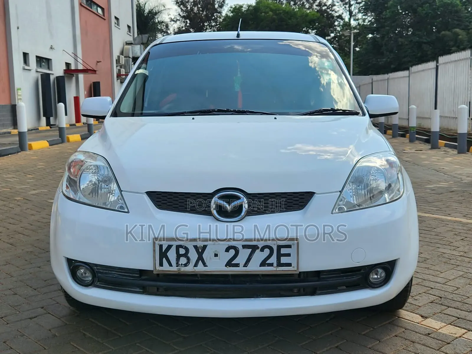 Mazda Demio 2006 Pearl