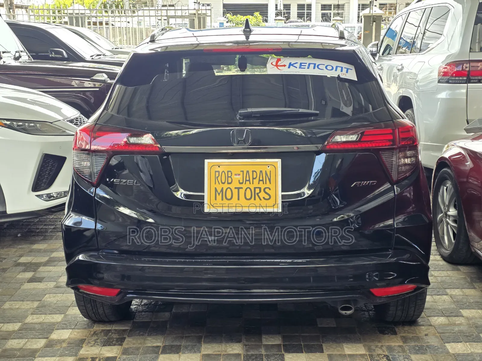 Honda Vezel 1.5 Hybrid 4WD 2019 Black